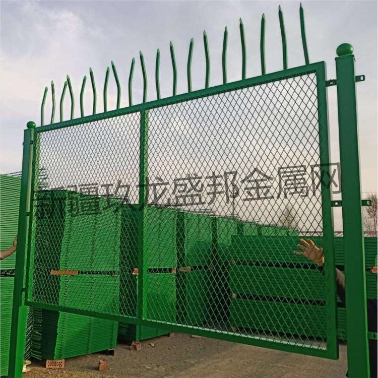 昌吉回族自治州浸塑护栏网